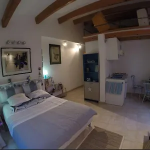  Maison d'hôtes Chambrestudio Bord De Mer, Piscine